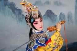 -华韵京剧摄影(洋桥角门东店)