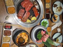 -明洞阿姨·韩式酱蟹烤肉·创意料理(三元桥店)