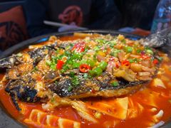 -鸣记脆皮烤鱼·海鲜烤鱼(三八广场店)
