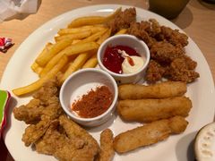 -菲滋意式餐厅(富阳东方茂店)