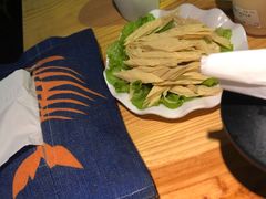 -鱼颜诱纸纸上烤鱼·蛙(龙湖天街店)