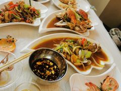 -覃记海鲜美食餐厅