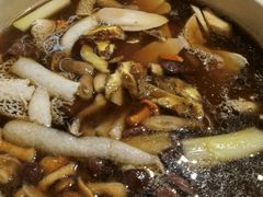 -天宜隆蘑菇宴火锅(石景山旗舰店)