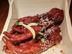吮指鸡爪-桂满陇天书(南京德基旗舰店)