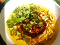 -拈签一笑黄牛肉辣卤串串