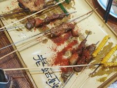 烤羊肉串-老姑砂锅·烧烤天津菜(体北道店)