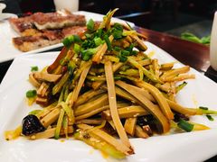 -老来福·非遗酸汤兔(凯旋路店)