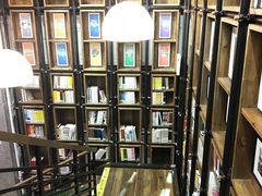 -香洲区图书馆(乐士文化区店)