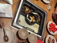 -吴氏老牌坊云南鱼豆花火锅店(通江街店)