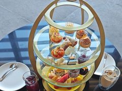 -亚龙湾喜来登·美景台大堂吧