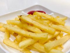 -汤姆家的牛排意面披萨(新城市广场店)
