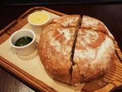 -恰餐厅及酒吧 CHAR Bar & Grill (北京丽都皇冠假日店)