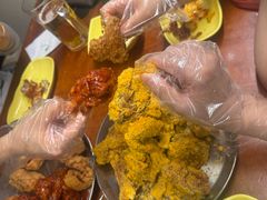 -BHC炸鸡(明洞总店)