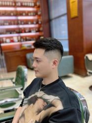 -尼特斯男士发型馆