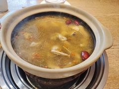 -邹开喜·炭炉鸡煲·海鲜火锅(虹口足球场店)