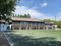 -蓝地时尚庄园(北京清河营地铁站店)