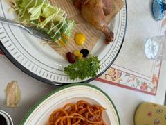 -城堡俄式西餐厅(中央大街索道店)