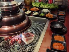 -肉甲韩国木炭烤肉(新壹街1店)