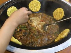 -曹丞相·地锅鸡·地锅鱼(武林店)