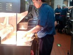 -麦当劳(军博店)