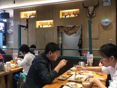 大堂-木屋烧烤(坂田天安云谷店)