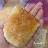 个大味足的中式糕点