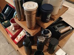 -星巴克(南宁华润幸福里店)