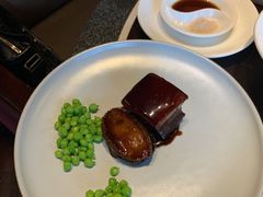 鲍鱼红烧肉-杭州西子湖四季酒店·金沙厅