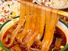 -拈签一笑黄牛肉辣卤串串