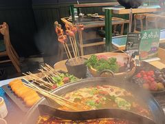 -鹿鸣山草本茶香火锅(园西路店)