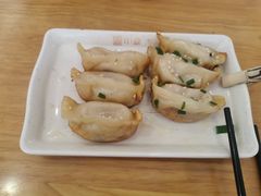 -小姜锅贴(凤凰街店)