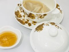 蟹黄灌汤饺-广州酒家(越华店)