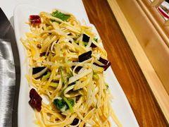 -玺炖·中国铁锅炖(虹桥天街店)