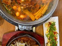 -喇喇排骨火锅·传统韩式脊骨汤(望京西园总店)
