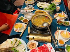 -邹开喜·小海鲜醉鸡煲·潮汕鲜切牛肉店(襄阳北路店)