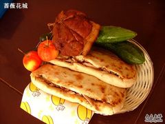 DSCF4503-宝光熏肉鞋底火烧(新街口店)