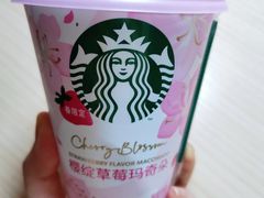 -全家便利店(上海火车站站二店)