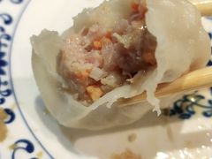 -方国老头包子·39年威海本地老字号•小船海鲜疙瘩汤