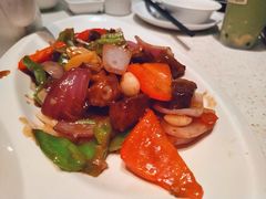 蒜香牛肉粒-肥仔文澳门猪骨煲(南京西路店)