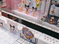 -泡泡玛特POPMART(蓝色港湾店)