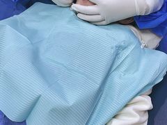 -瑞尔齿科(颐堤港诊所)