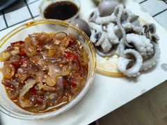 海蜇皮-铭聚章鱼土笋冻(松柏店)