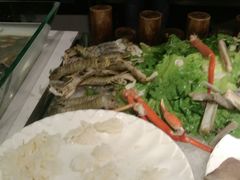 -海吃海喝海鲜烤肉餐厅