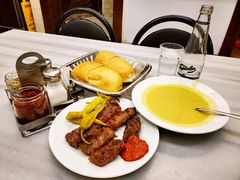 -Tarihi Sultanahmet Köftecisi Selim Usta