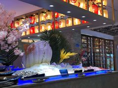 -锤头鲨毛肚海鲜烤肉自助餐厅(国购广场店)