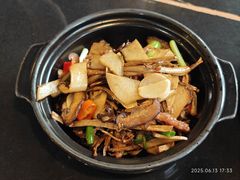 石锅杂菌-多味居(剪子巷店)