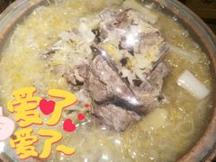 东北酸菜锅-金饭碗家宴(中兴路店)