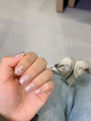 -阿噶西美甲美睫