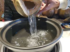 -东椰·海南椰子鸡火锅(朝阳门店)