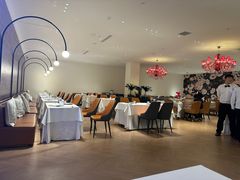 -圣彼得堡观江俄餐厅(中央大街黑金冠店)